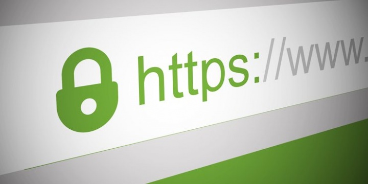 Ilustración con el https en la barra de direcciones del navegador junto a un candado cerrado